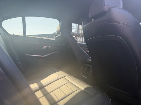 2021 BMW 3 Series - thumbnail 15