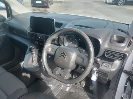 2024 Citroen Berlingo - thumbnail 15