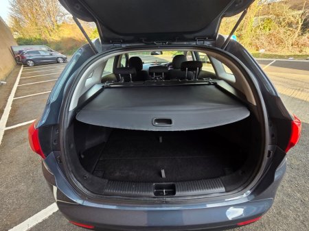 2014 Kia Ceed - thumbnail 19