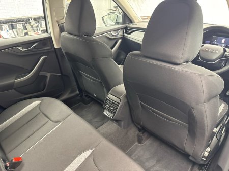 2025 Skoda Kamiq 1.0TSI SEL AUTO *PRICE DROP* €60 PER WEEK ON PCP €31,995 thumbnail