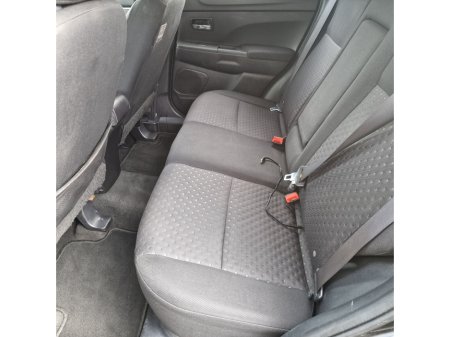 2010 Mitsubishi ASX - thumbnail 10