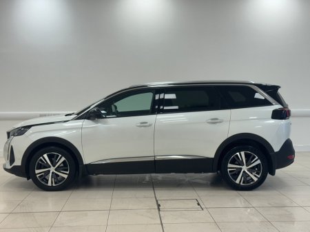2024 Peugeot 5008 1.5 BlueHDi 130bhp Allure Auto €42,950