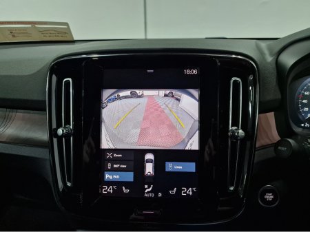 2023 Volvo XC40 T4 PLUS DARK RECHARGE AUTOMATIC **ONE OWNER / APPLE CARPLAY / CRUISE CONTROL / ELECTRIC BOOTLID / HEATED FRONT & REAR SEATS / HEATED STEERING WHEEL / 360 DEGREE CAMERA / WIRELESS PHONE CHARGING** €38,900 thumbnail