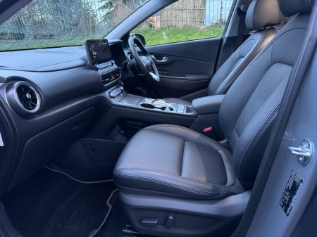 2023 Hyundai Kona  €25,950 thumbnail