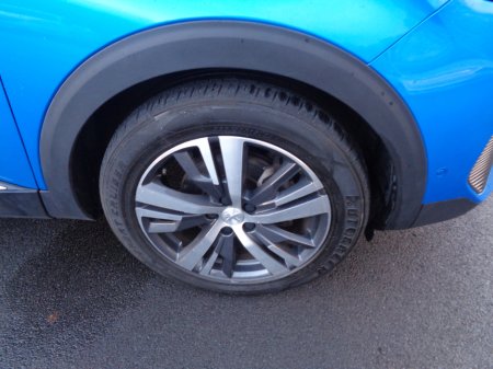 2022 Peugeot 3008 - thumbnail 6