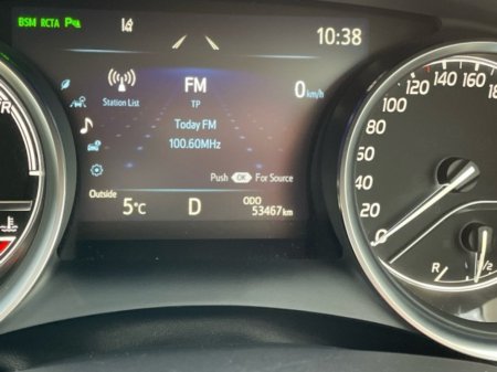 2020 Toyota Camry - Platinum Edition - Ivory Leather - 2.5 Hybrid - Top Spec - Automatic - Irish Car - 55,465 km // Remote Central Locking // Front Electric Windows // Rear Electric Windows // Electric Mirrors // Finge €31,999 thumbnail