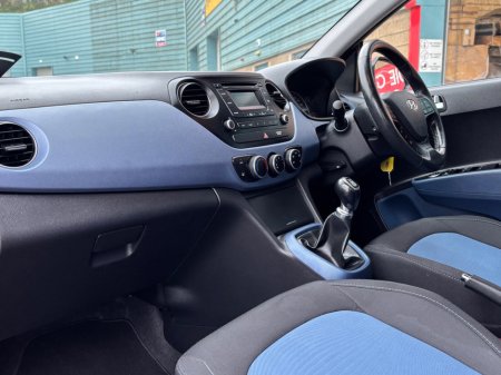 2015 Hyundai i10 - thumbnail 7