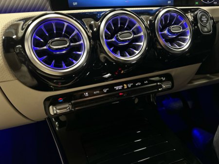 2024 Mercedes-Benz A Class A180 D Progressive Line + €42,900 thumbnail