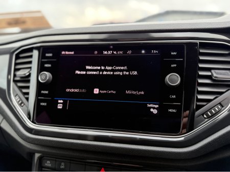 2020 Volkswagen T-Roc HIGHLINE PREMIUM SPORT - 2.0L DIESEL - AUTO - 12M WARRANTY - CAR: 1688 €21,950 thumbnail