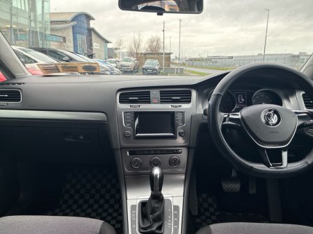 2015 Volkswagen Golf 1.2L Petrol Automatic TSI €13,950 thumbnail