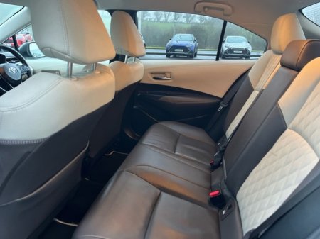 2021 Toyota Corolla HYBRID SOL SAL SALOON 4DR AUTO thumbnail