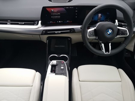 2026 BMW X1 - view 4