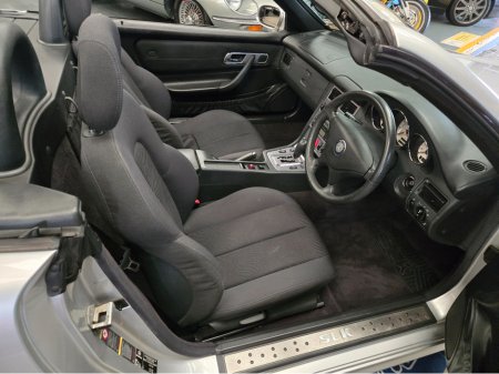 2004 Mercedes-Benz SLK Class - thumbnail 5