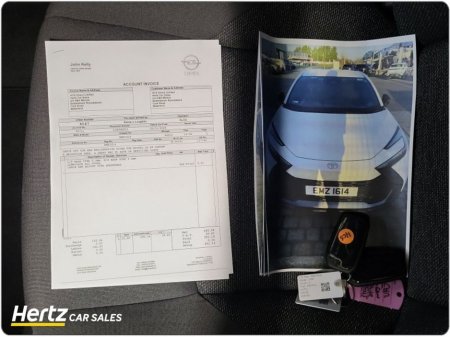 2024 Toyota C-HR ICON HEV CVT 1.8 Petrol Automatic €29,995 thumbnail