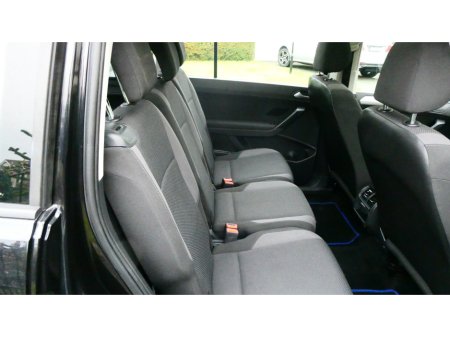 2016 Volkswagen Touran TRENDLINE BLUEMOTION 1.6 TDI MANUAL 6SPEED FWD 110 5DR €10,950 thumbnail