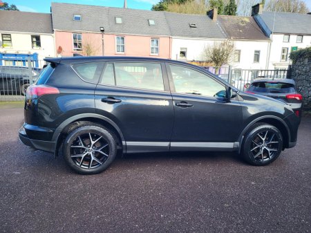 2016 Toyota Rav4 - thumbnail 5