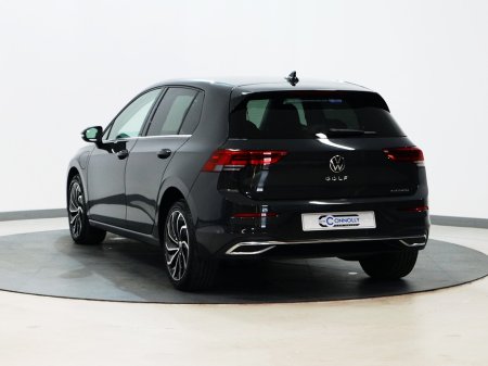 2024 Volkswagen Golf *41* STYLE TSI E-HYBRID S DSG €29,900 thumbnail