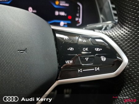 2023 Volkswagen Tiguan 2.0 TDI R LINE SA 5DR A €40,900 thumbnail