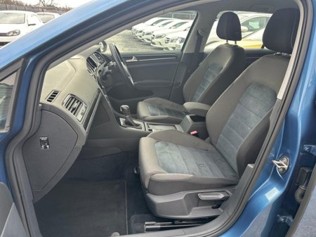 2013 Volkswagen Golf - thumbnail 15