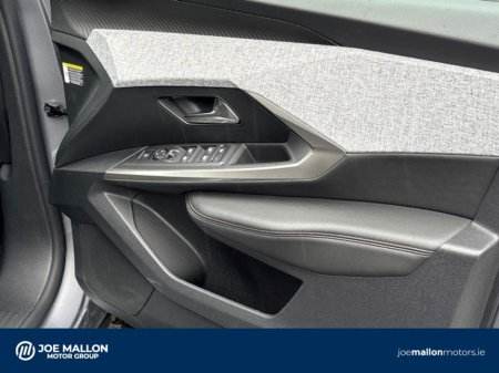 2025 Peugeot 3008 - thumbnail 15