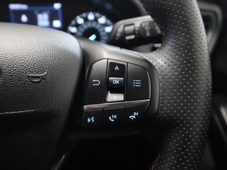 2023 Ford Focus - thumbnail 12