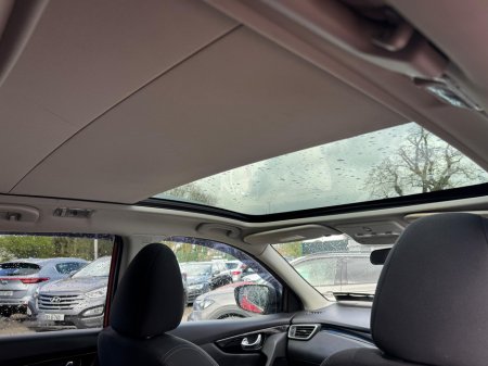 2018 Nissan Qashqai - thumbnail 9