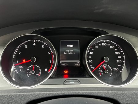 2016 Volkswagen Golf - thumbnail 20