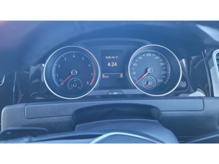 2013 Volkswagen Golf - thumbnail 16