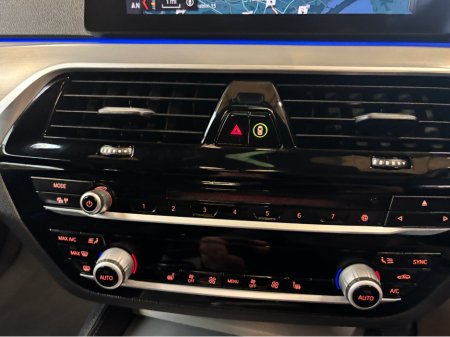 2018 BMW 5 Series - thumbnail 10