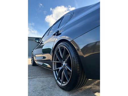 2018 BMW 3 Series - thumbnail 11