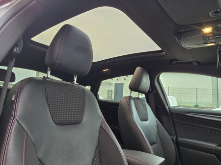 2020 Ford Mondeo - thumbnail 30