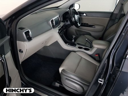 2018 Kia Sportage - view 3