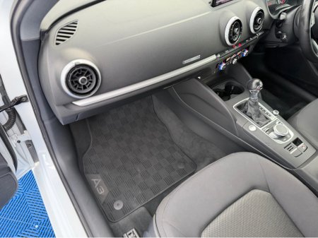 2017 Audi A3 - thumbnail 44