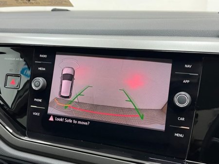2018 Volkswagen Polo 1.0 TSI Automatic, Reversing camera, LOW MILES €16,895 thumbnail