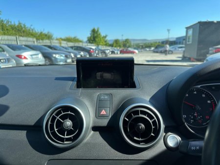 2015 Audi A1 - thumbnail 17