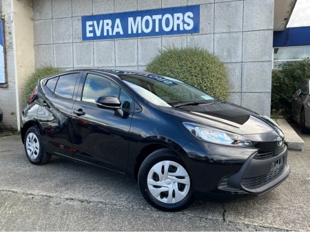 2021 Toyota Aqua AUTOMATIC HYBRID 1.5 PETROL //ADAPTIVE CRUISE CONTROL//CARPLAY//KEYLESS ENTRY//REVERSE CAMERA// €16,950