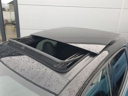 2025 Alfa Romeo Junior Ibrida 1.2(136bhp) MHEV, Premium+Tech+Sunroof+18" Alloys €39,995 thumbnail