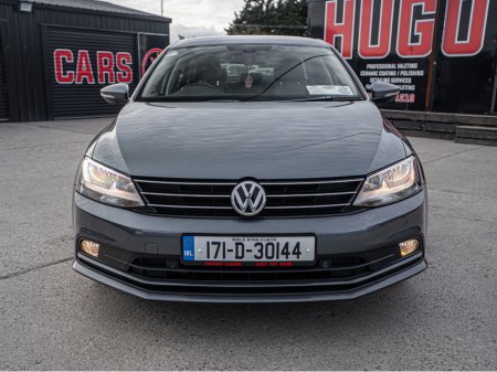 2017 Volkswagen Jetta - thumbnail 10