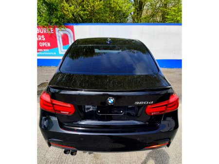 2017 BMW 3 Series - thumbnail 4