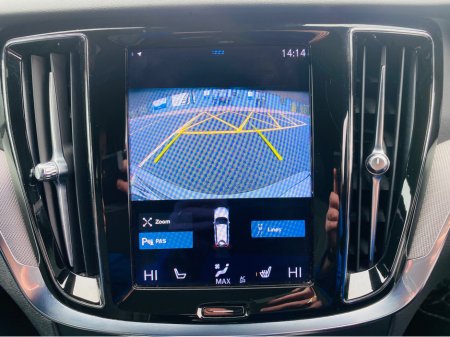 2022 Volvo V60 - thumbnail 17