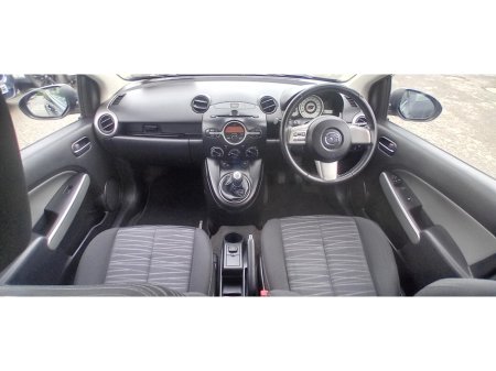 2010 Mazda Mazda2 - thumbnail 18