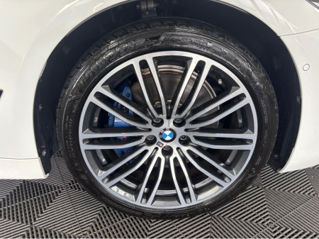 2020 BMW 5 Series - thumbnail 7