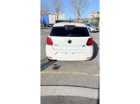 2015 Volkswagen Polo - thumbnail 17