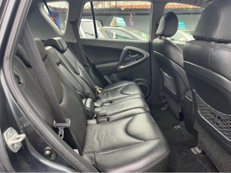 2006 Toyota Rav4 RAV4 2.2 D-4D XT4 134BHP 5DR €2,950 thumbnail