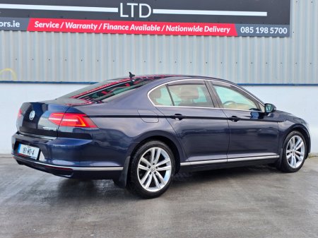 2016 Volkswagen Passat 2.0 TDI 150HP Highline BE €10,950 thumbnail