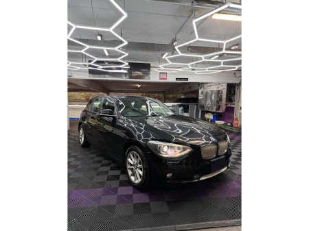 2012 BMW 1 Series - thumbnail 2