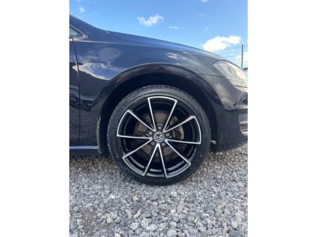 2015 Volkswagen Golf - thumbnail 10