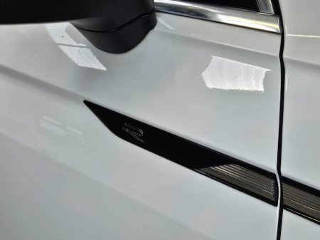 2023 Volkswagen Tiguan - thumbnail 6