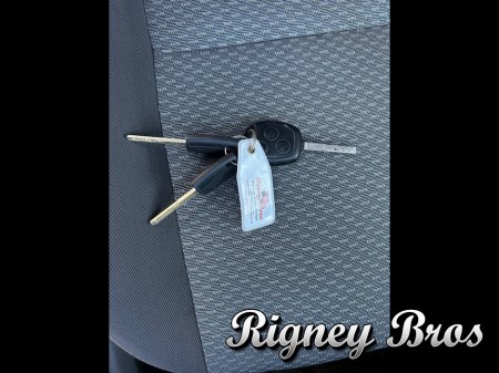 2008 Ford Focus - thumbnail 14