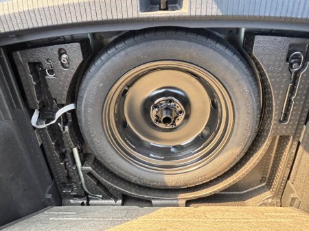 2024 Volkswagen Tiguan - thumbnail 26